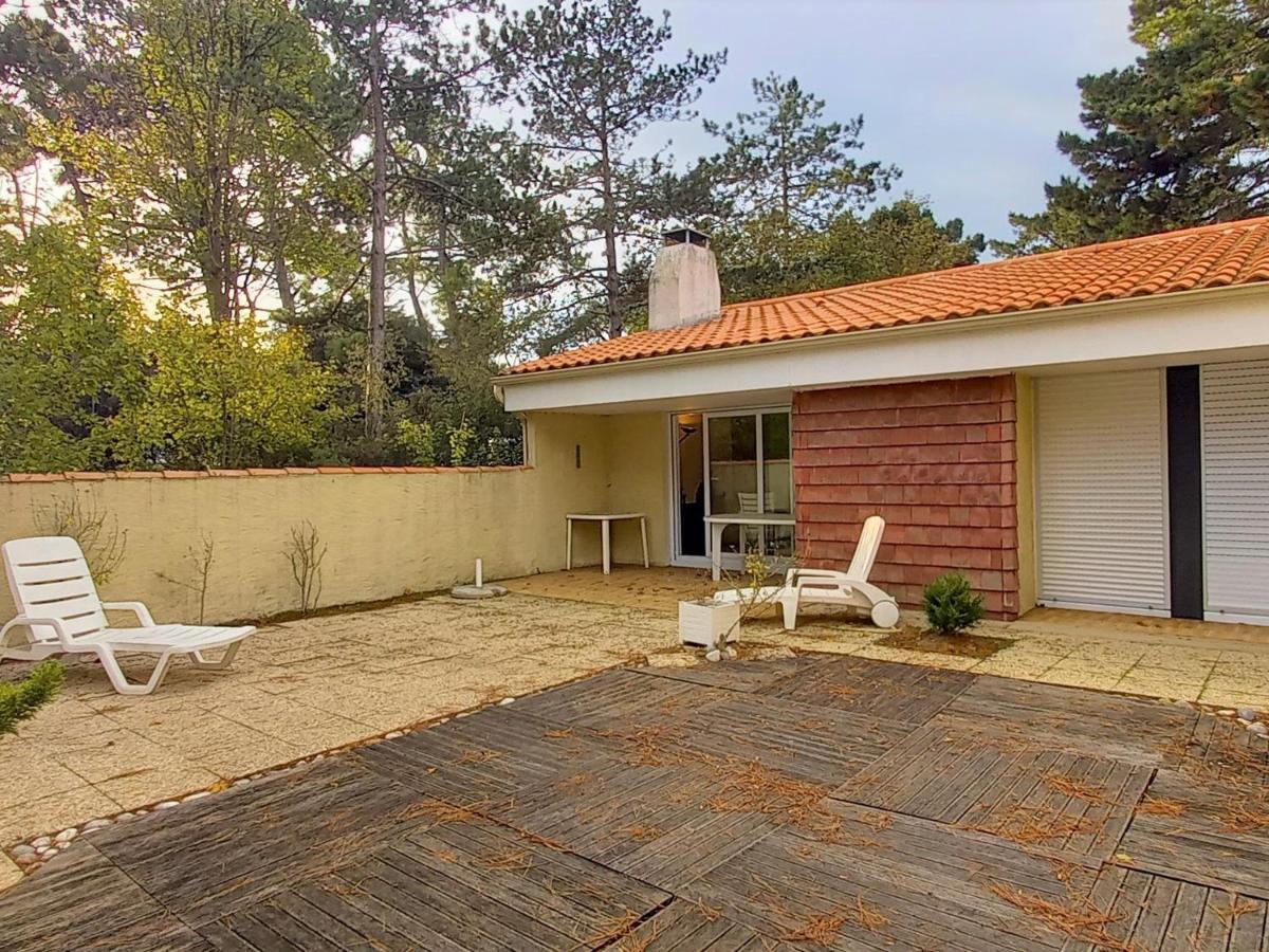 Charmant Pavillon A Saint-Jean-De-Monts: 2 Chambres, Proche Plage, Foret Et Commerces, Jardin Clos - Fr-1-323-259 Екстериор снимка